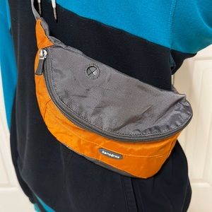 Samsonite orange & grayWaist Bag